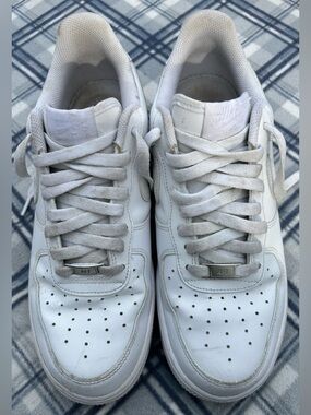 Nike Men’s Air Force One Low-Top Sneakers size 10